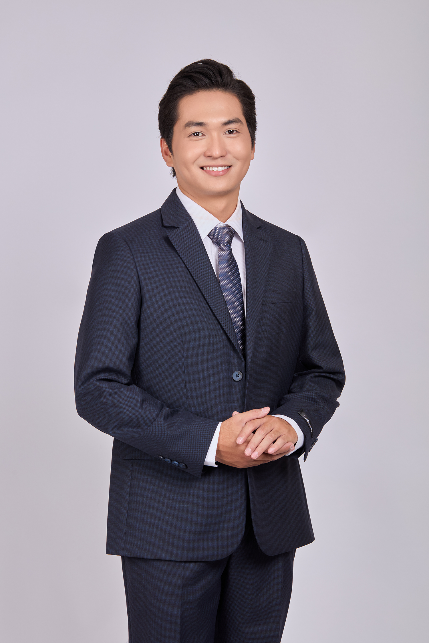 Bộ Veston nam - Classic - xẽ 2 tà 2 nút
