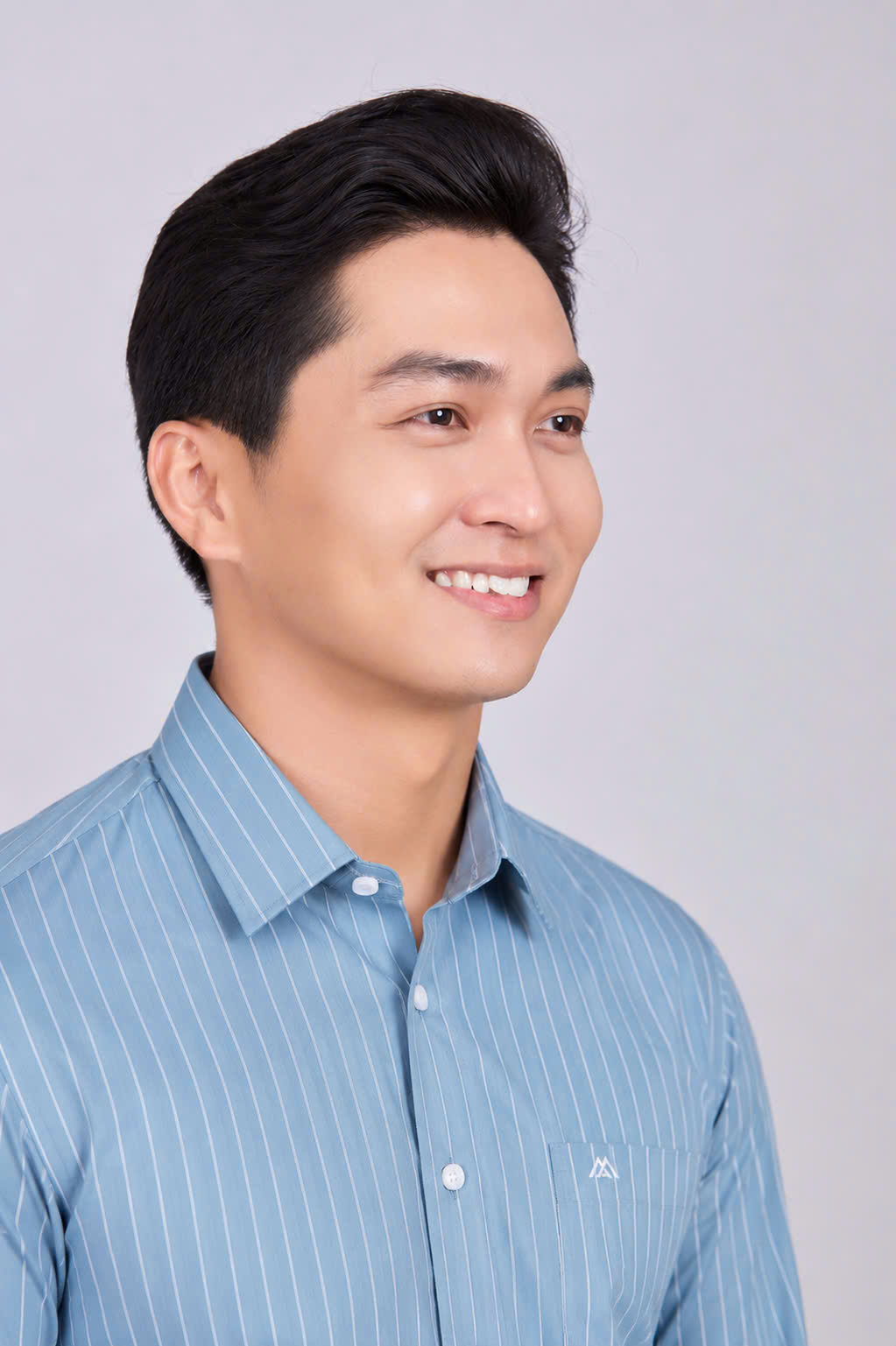 Áo sơ mi nam dài tay Regular